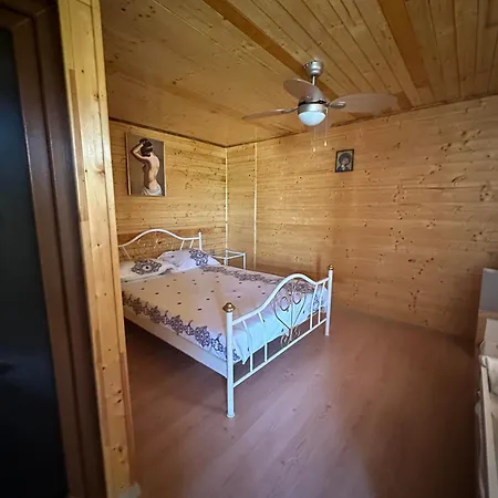 Pensiunea Delia 3* Vadu